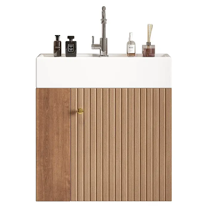 SONNENH Badmöbel-Set, MDF, 55 x 31 cm, Braun -  - Moderner Waschtisch: weißes Waschbecken, Chromarmatur, Holzschrank (geriffelte Paneele, glatte Tür, Messingknauf), mit Toilettenartikeln.