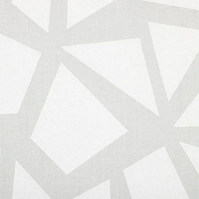 Expo Ambiente Flächenvorhang Rhombic - 60 x 300 cm, Weiß, 100 % Polyester - Ein abstraktes Muster aus weißen Dreiecken und grauen Linien, das eine moderne und minimalistische Ästhetik erzeugt und die Blicke auf sich zieht.