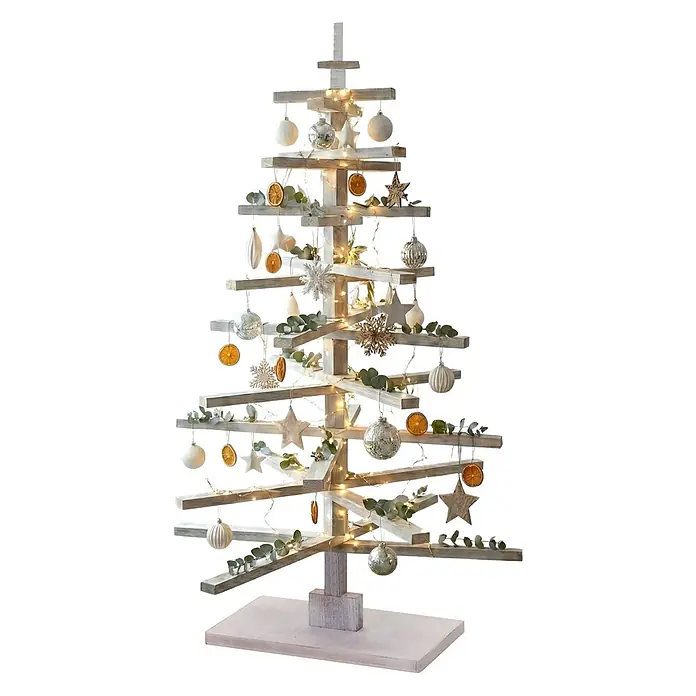 Mendler Deko-Weihnachtsbaum HWC-H77 verstellbar 130x82x82cm Tanne - weiß -  - Heller Holz-Weihnachtsbaum mit weißen und silbernen Ornamenten, Lichterkette, getrockneten Orangenscheiben und Eukalyptus.