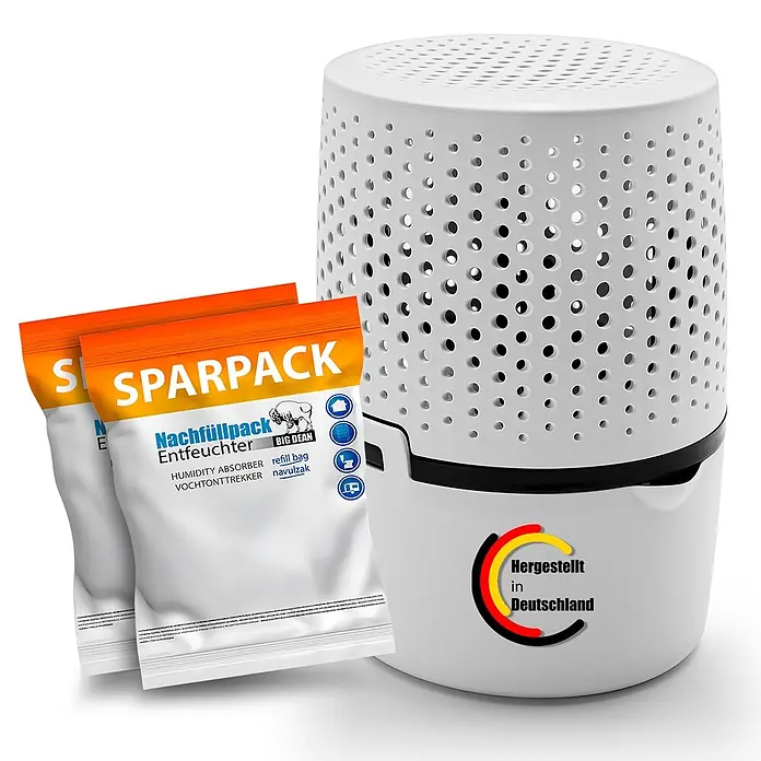 BigDean Luftentfeuchter-Nachfüllpack 2 Stk., 680 g -  - Weißer zylindrischer Luftentfeuchter mit perforiertem Oberteil und Seiten, schwarzer Basis, daneben zwei orange-weiße Nachfüllbeutel.