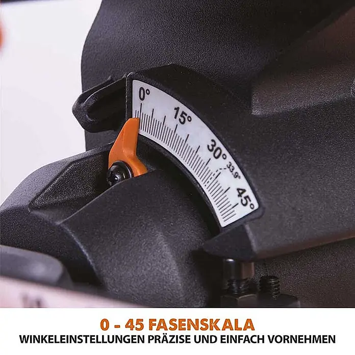 Evolution R210SMS+ Zug-Kapp- und Gehrungssäge 210 mm, TCT-Blatt -  - Nahaufnahme einer schwarzen Werkzeugskala zur Winkeleinstellung von 0-45°, mit orangefarbenem Zeiger für präzise Faseneinstellungen.