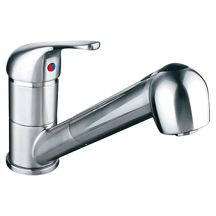 Camargue Spültischarmatur Aragon - Edelstahl, Matt - Bild einer Küchenarmatur aus Edelstahl mit ausziehbarer Brause und Einhebelmischer für warmes und kaltes Wasser.