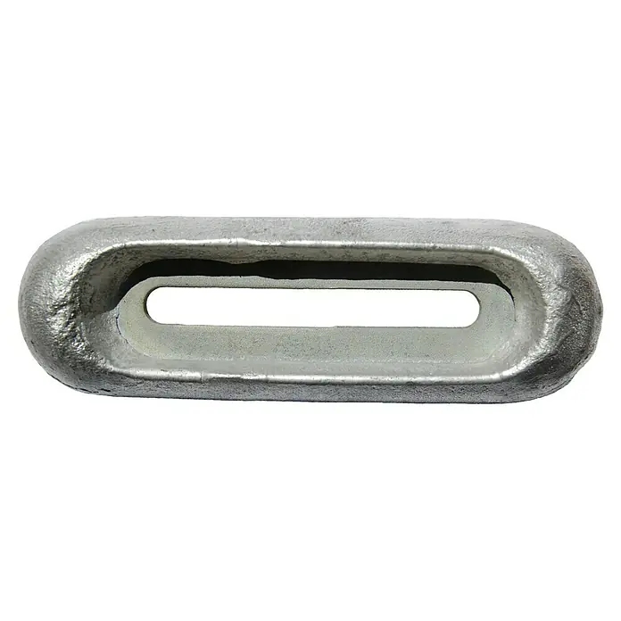 Talamex Rumpfanode - Magnesium, 400 g, Süß- & Brackwasser, 200 x 65 x 35 mm, Schrauben - Nahaufnahme eines rechteckigen, silbergrauen Metallringes mit einer länglichen Öffnung, der Stabilität und Funktionalität vereint.