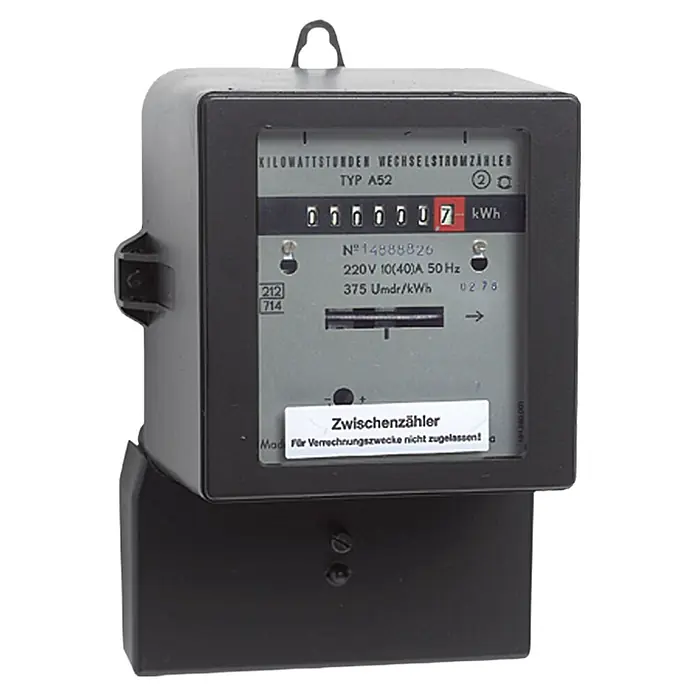 Wechselstromzähler - 220 V, Unbeglaubigt - Nahaufnahme eines analogen Stromzählers mit Anzeige des aktuellen Zählerstands und technischen Details.