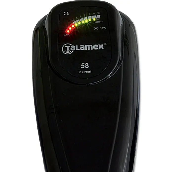 Talamex Elektro-Außenbordmotor TM 48 - 0,09 kW - 0,48 kW, Pinnensteuerung, Schaftlänge: 910 mm - Das Bild zeigt einen Talamex 58 lbs Schubmotor mit LED-Anzeige für niedrigen und hohen Stromverbrauch und CE-Kennzeichnung.