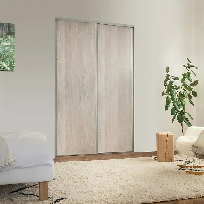 Optimum Schiebetür-Bau-Set - Nordische Kiefer, 180 x 250 cm - Schiebetürenschrank mit hellem Holzdekor, der sich perfekt in moderne Innenräume einfügt und für Stauraum sorgt.