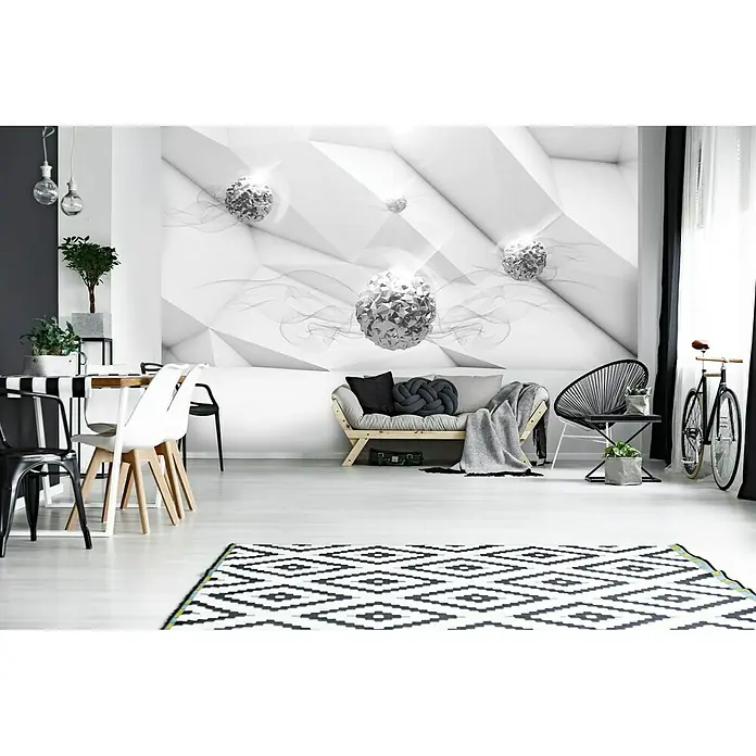 Fototapete SilberkugelnB x H: 312 x 219 cm, Vlies - Modernes Interieur mit abstraktem Wandbild, das dem Raum eine einzigartige Note verleiht und die minimalistische Einrichtung ergänzt.