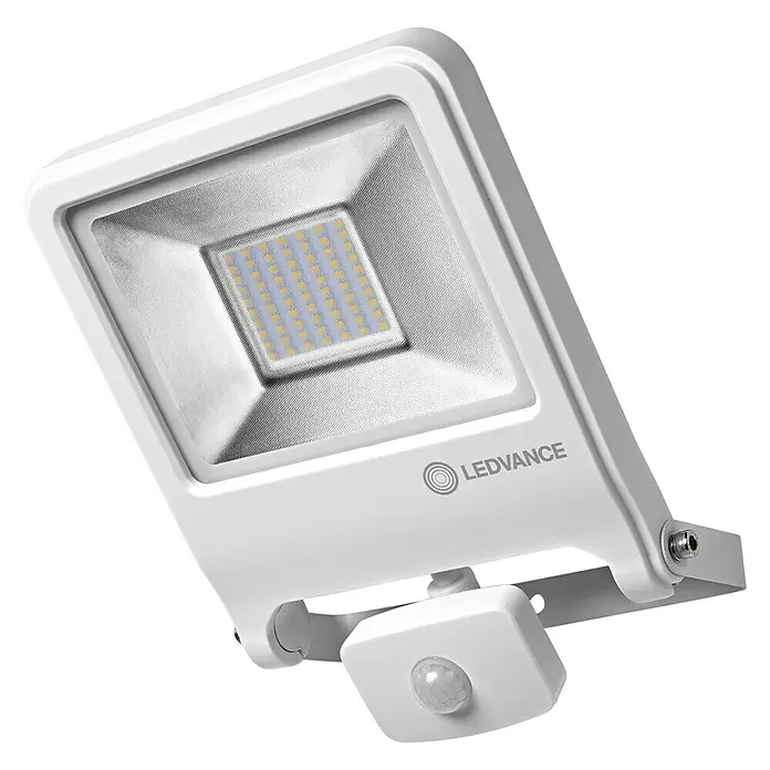 Ledvance LED-Strahler Endura Flood50 W, Weiß, Warmweiß, IP44 - Bild einer LEDVANCE-Flutlichtanlage mit Bewegungsmelder in Weiß, ideal für den Außenbereich, mit starker Leuchtkraft und energiesparender LED-Technologie.