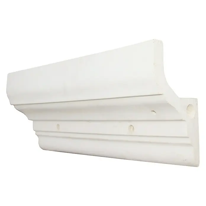 Tapa cables - Hormigón, Blanco - Una moldura decorativa blanca para diseño de interiores. La moldura tiene una forma clásica con múltiples niveles y bordes redondeados.