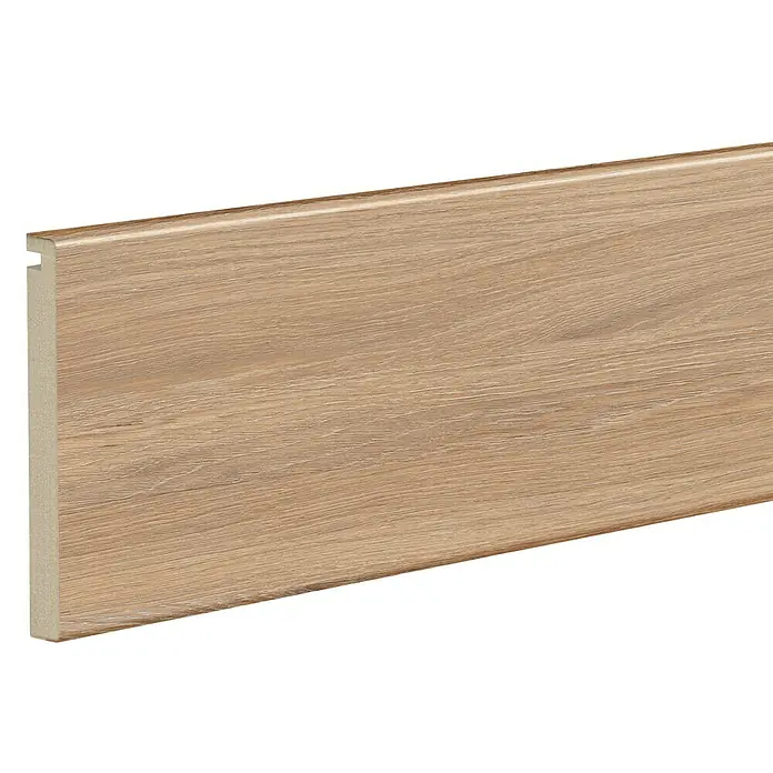 Solid Elements Tapeta ranurada - 8 x 220 cm, Roble Urban, 5 ud. - Rodapié de madera marrón claro con grano fino, ideal para interiores modernos.