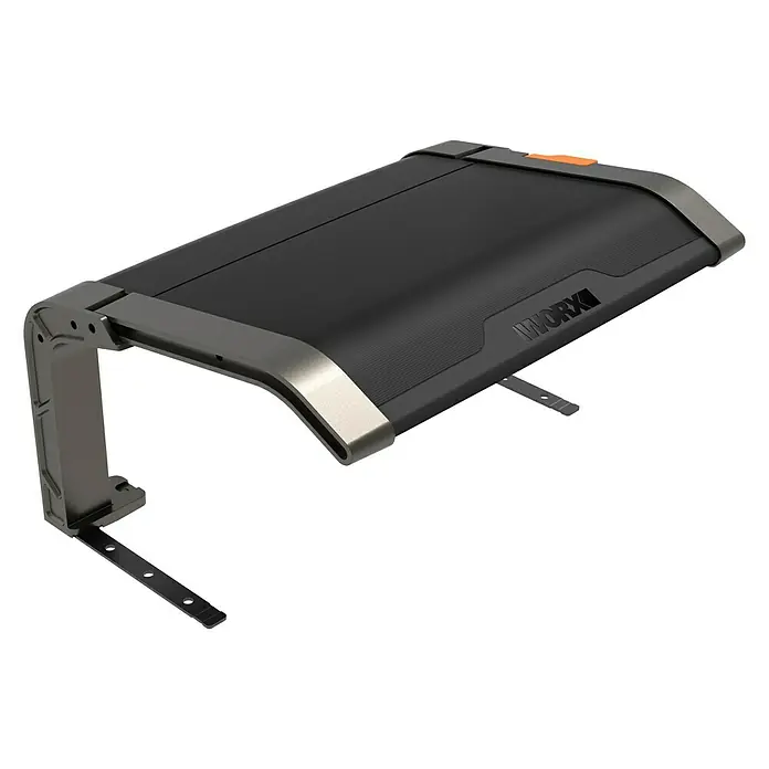 Worx Landroid Mähroboter-Garage - L x B x H: 706,3 x 554 x 397,5 mm, Schwarz, Worx Landroid Mähroboter - Nahaufnahme einer WORX Abdeckung für Rasenmäher. Das Gehäuse ist schwarz mit silbernen Akzenten und einem orangefarbenen Knopf.