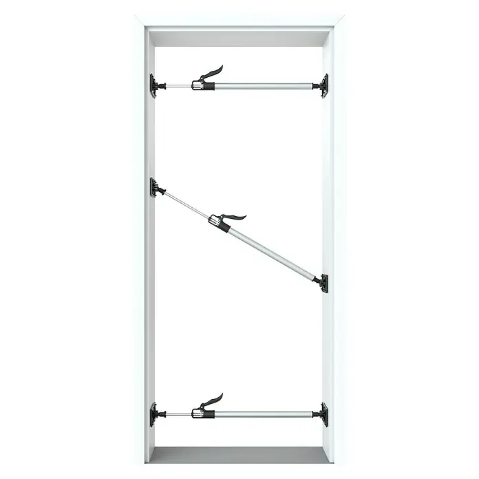 Schnellspann Deckenstützen & Türspanner Montagestütze - Spreizweite: 66 cm - 99 cm - Ein Türrahmen mit drei ausziehbaren Sicherheitsstangen, die die Türöffnung blockieren, um den Zugang zu verhindern.
