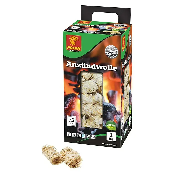 Flash Anzündwolle - 1 kg - Ein Kilogramm Anzündwolle der Marke Flash All Seasons in einer Pappverpackung mit Tragegriff und zwei Anzündwoll-Knäuel davor.