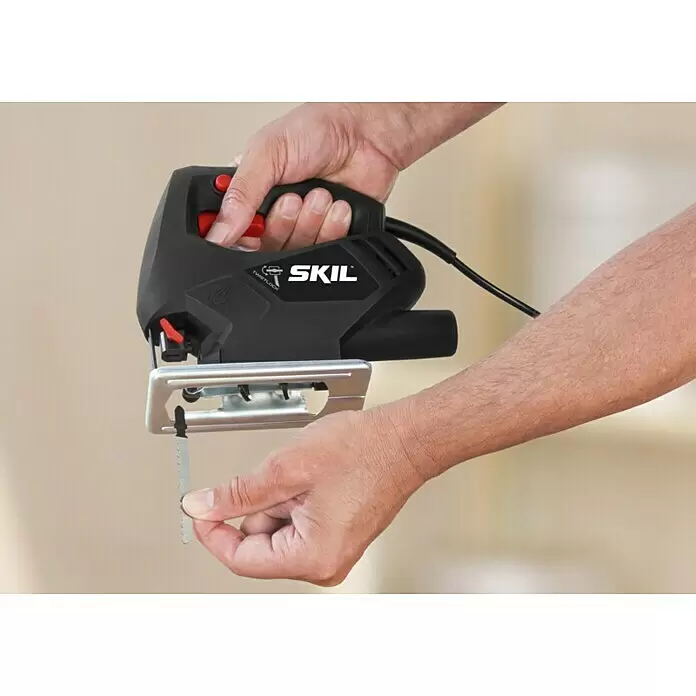 Skil Elektro-Stichsäge 4190 AA - 3.100 /min, 65 mm - Anwendungsbeispiel