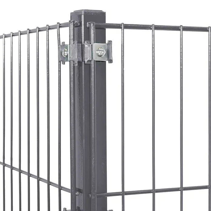 Peddy Shield Zaun-Set - 200 x 123 cm, Anthrazit, Mit Eckpfosten zum Aufschrauben - Nahaufnahme eines grauen Metallzauns mit stabilen Pfosten und sicheren Befestigungsclips für eine langlebige und zuverlässige Grundstücksbegrenzung.