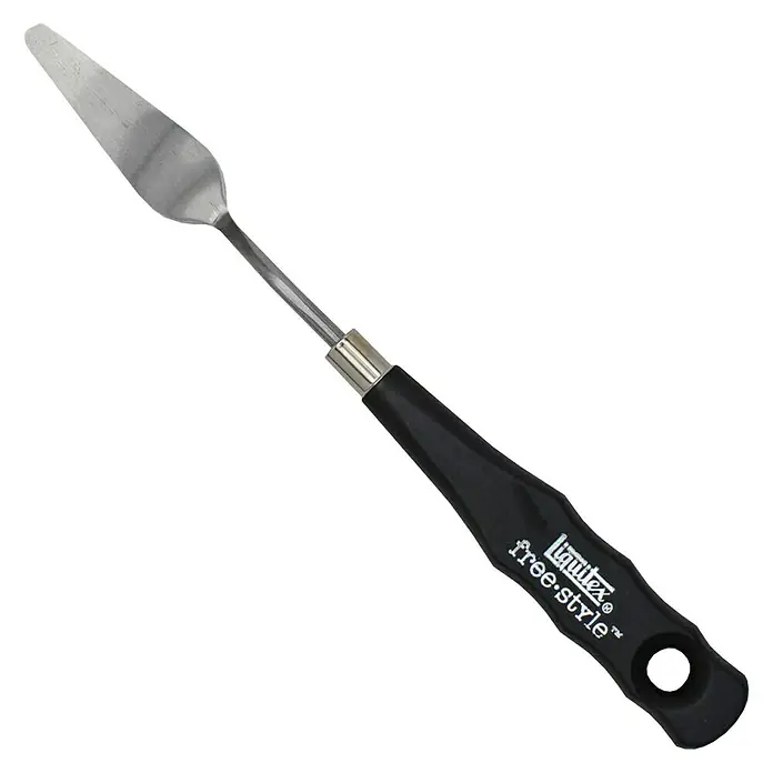 Liquitex Professional Malmesser Traditional Knife - Nr. 16 - Nahaufnahme eines Liquitex Freestyle Malmessers mit schwarzem Griff und silberner Klinge, ideal für kreative Maltechniken und Strukturierung.