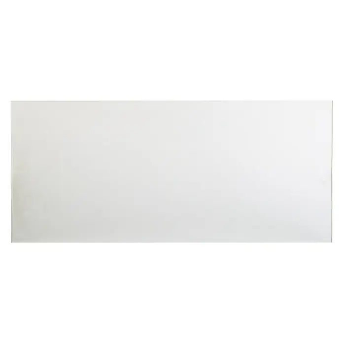 Panel protector para baranda - Transparente, 94 cm x 47 cm x 4 mm - Un panel blanco rectangular con una superficie lisa y un tono neutro, ideal para diversas aplicaciones de diseño de interiores y construcción de muebles.