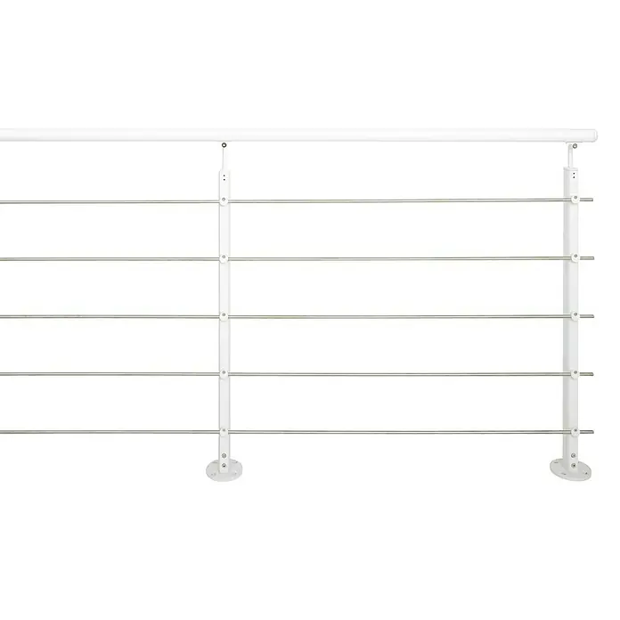 Barandilla de fijación plana - Largo: 2 m, Color pasamanos: Blanco - Aquí hay una barandilla con cables horizontales de acero inoxidable y marco blanco. Perfecto para espacios interiores y exteriores modernos.