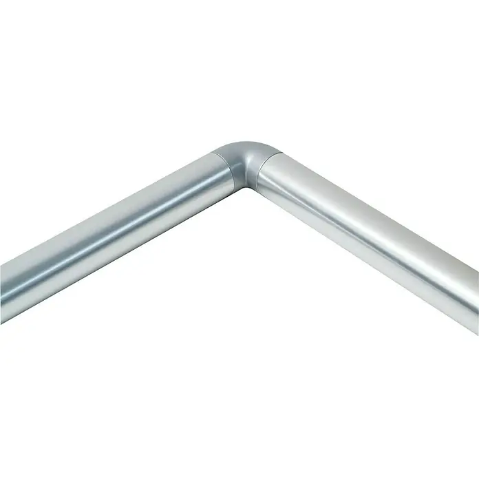 Codo de 90º para pasamanos Gris - Diámetro: 40 mm, Aluminio - Primer plano de un conector de esquina de tubo metálico plateado que une dos tubos en un ángulo de 90 grados.