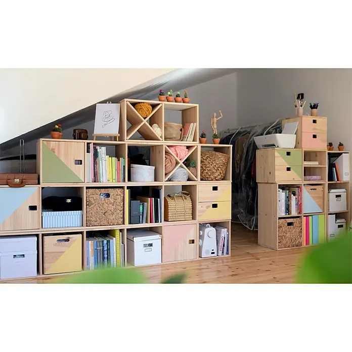 Astigarraga Dinamic Weinregal - L x B x H: 33 x 32,5 x 32,5 cm, Holz - Modular aufgebaute Holzregale mit farbigen Akzenten und verschiedenen Gegenständen. Ein stilvolles und praktisches Aufbewahrungssystem.
