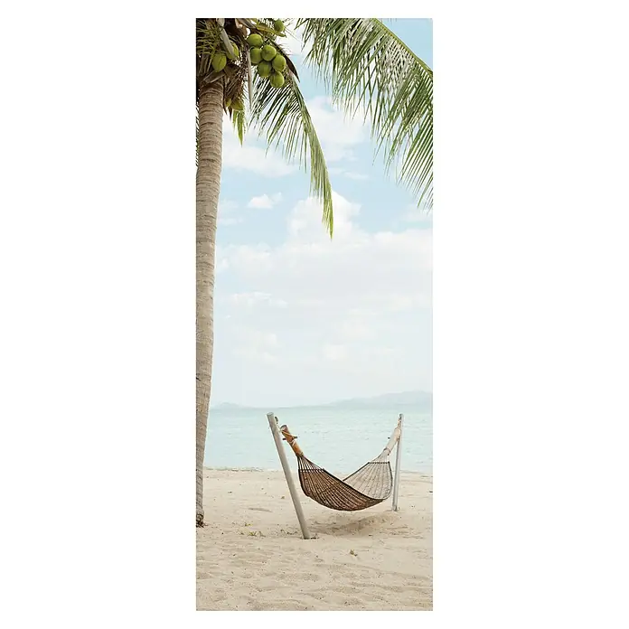 SanDesign Acryl-Verbundplatte - 100 x 250 cm, Relaxation - Entspannende Hängematte zwischen Palmen am Strand. Perfekt zum Ausruhen mit Blick auf das Meer und den blauen Himmel.