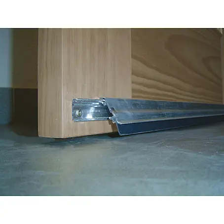 Burlete para puerta basculante aluminio