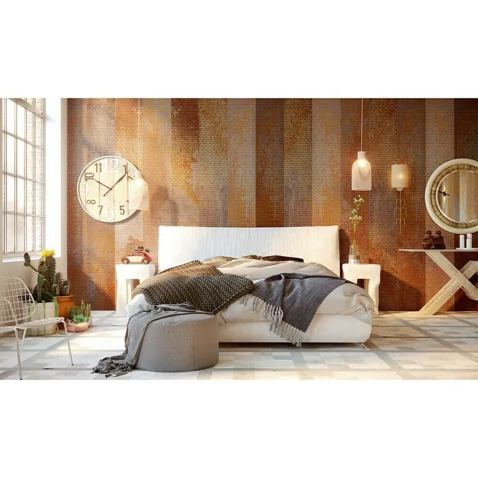 Bariperfil Cornisa Factory - 2,44 m x 7 mm x 40 mm - Dormitorio acogedor con decoración elegante. La cama grande está decorada con cojines y una manta gris, ideal para relajarse.