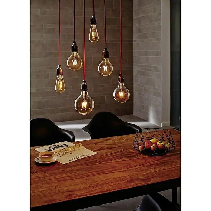 Paulmann Neordic Lampenpendel Eldar - Grau, 200 cm, 20 W, E27 - Holztisch mit retro Glühbirnen Pendelleuchten, Zeitung, Tasse und Früchtekorb im gemütlichen Essbereich.
