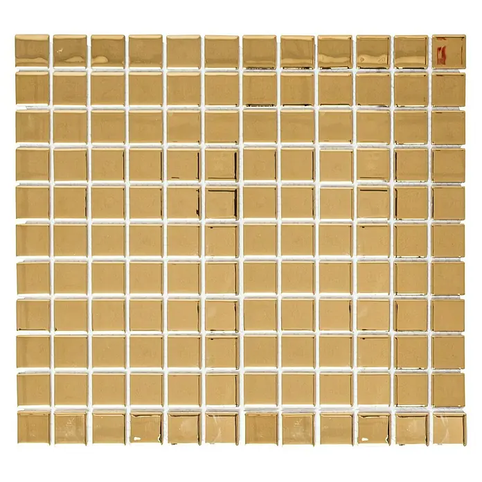 Mosaikfliese Quadrat Crystal CM 4GO1 - 32,7 x 30,2 cm, Gold, Glänzend - Nahaufnahme einer goldenen Mosaikfliese, die durch ihre kleinen, reflektierenden Quadrate ein luxuriöses Ambiente erzeugt.\n