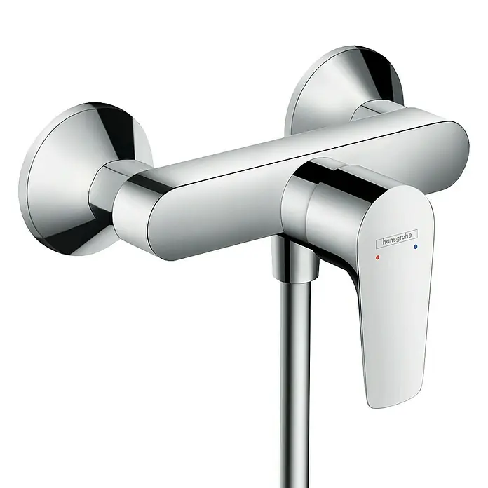 Hansgrohe Brausearmatur Talis E - Chrom, Glänzend - Nahaufnahme einer glänzenden Hansgrohe Duscharmatur mit einem Griff und Temperaturanzeigen.