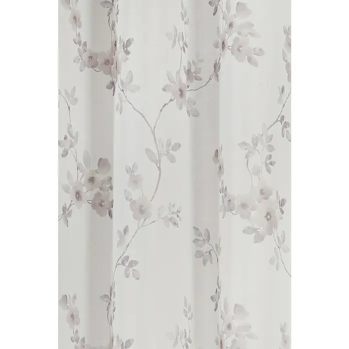 Elbersdrucke Ösenschal Kyoto - 140 x 255 cm, 100 % Polyester, Beige/Rosa - Nahaufnahme eines Vorhangs mit zartem Blumenmuster in sanften Farbtönen, der eine ruhige und elegante Atmosphäre schafft.