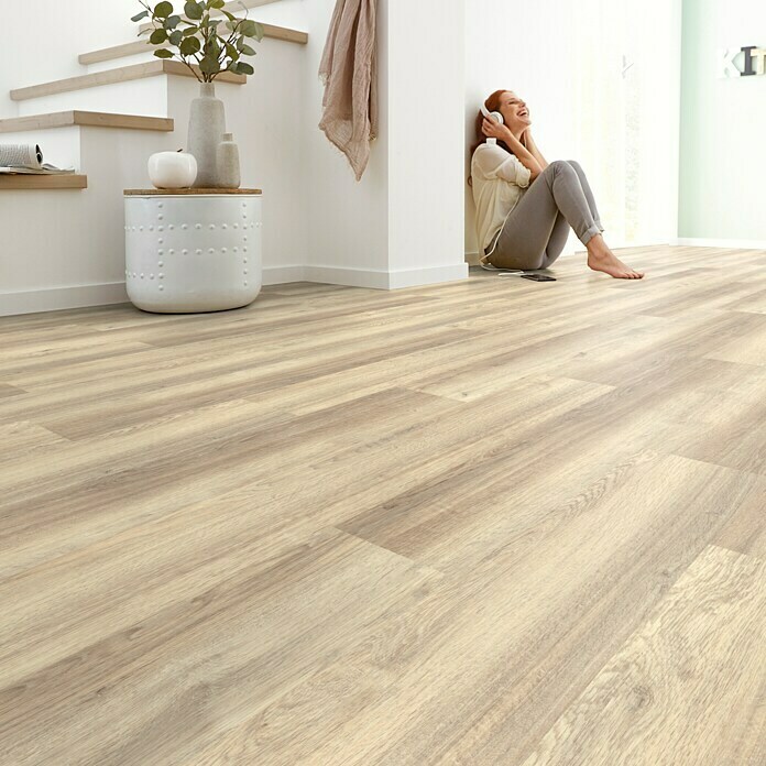 Decolife Designboden Nature Oak Baltic1.220 x 185 x 10,5 mm, Landhausdiele Mood Shot