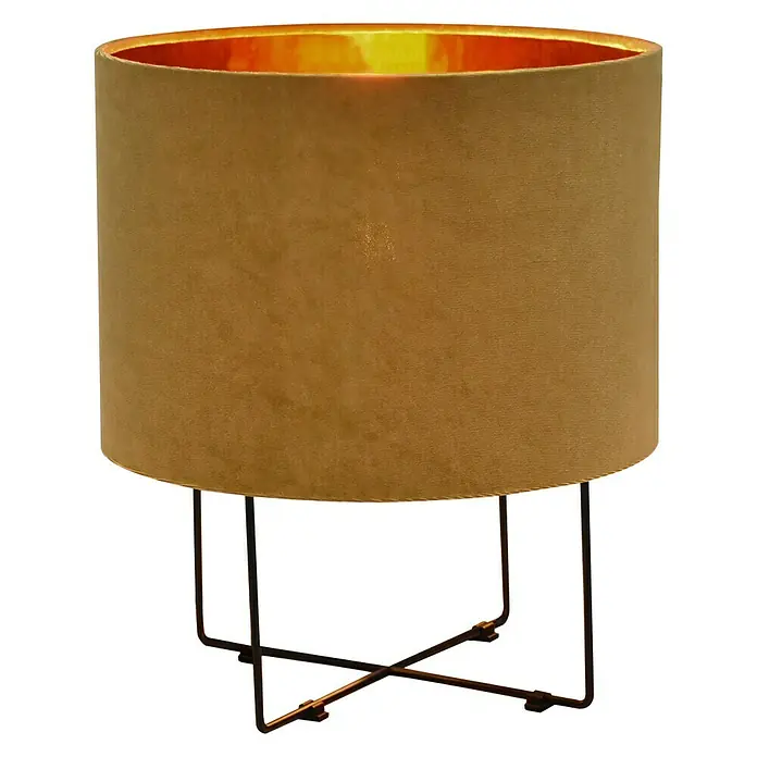 Tween Light Tischleuchte - 40 W, Gelb, E27 - Elegante Stehlampe mit senffarbenem Samtschirm und einem goldenen Innenfutter, steht auf einem modernen, bronzefarbenen Metallfuß.