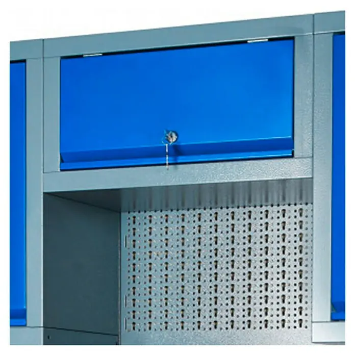 Küpper Profi Modul System Hängeschrank - L x B x H: 360 x 550 x 300 mm - Detailaufnahme eines blauen Werkstattschranks mit Lochwand und Schlüssel. Praktische Werkstatteinrichtung für Ordnung und Sicherheit.