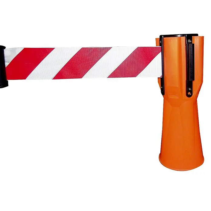 Schake Adapter Aufsatz für Leitkegel - Höhe: 230 mm - Orangefarbener Absperrkegel mit rot-weiß gestreiftem Absperrband für Baustellen und Gefahrenbereiche.