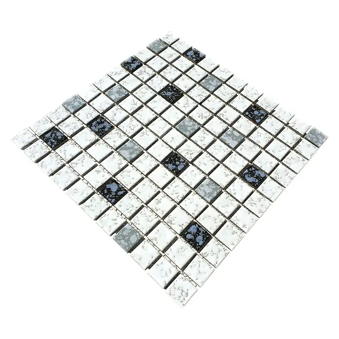Mosaikfliese Quadrat Mix TD 180N - 30,5 x 30,5 cm, Weiß/Schwarz, Glänzend - Ein quadratisches Mosaikmuster mit weißen, grauen und blauen Fliesen auf einem schwarzen Hintergrund.