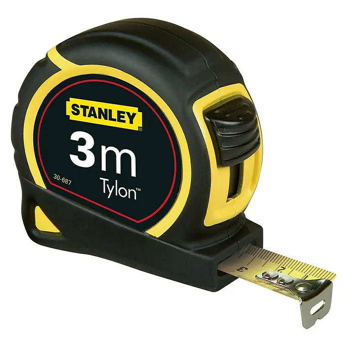 Stanley Kapselbandmaß Tylon - 3 m - Nahaufnahme eines Stanley Tylon Maßbands in Schwarz und Gelb mit ausgefahrenem Bandmaß.