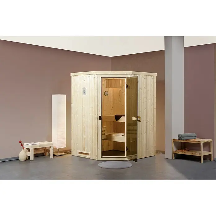 Finnwood Elementsauna Ronja 3 by WEKA - Elektroofen, Steuerung Ofen: Extern, L x B x H: 194 x 194 x 199 cm - Diese Aufnahme zeigt eine moderne Holzsauna mit Glastür in einem stilvollen Raum. Entspannung und Wohlbefinden pur!