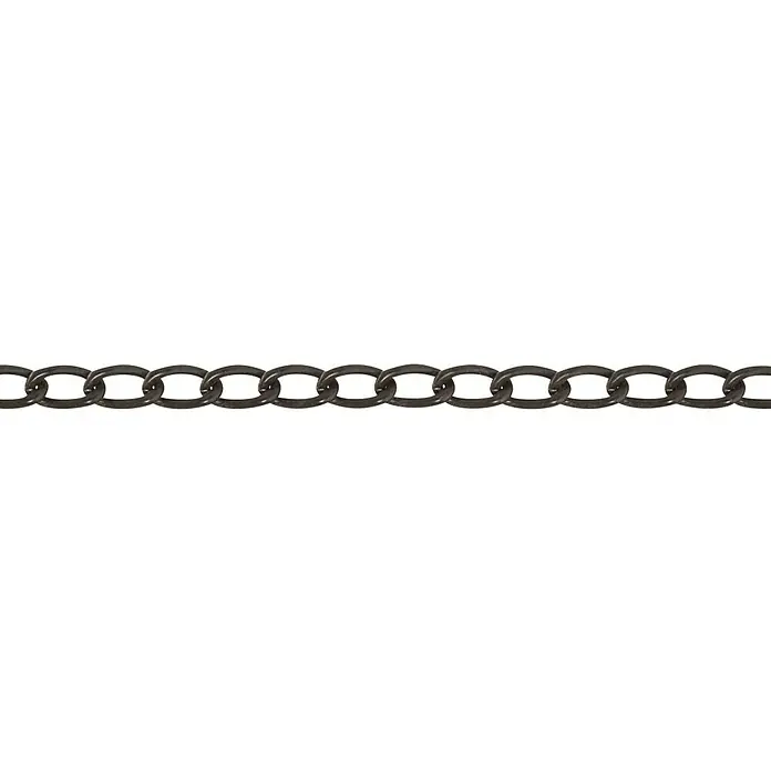 Stabilit Panzerkette Meterware - 2,5 mm, Stahl, Schwarz beschichtet - Nahaufnahme einer silberfarbenen Kette mit ovalen Gliedern auf schwarzem Hintergrund, die die feinen Details hervorhebt.