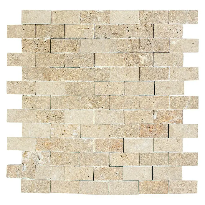 Mosaikfliese Brick Splitflace X3D 44248 - 30,5 x 29 cm, Beige, Matt - Nahaufnahme eines Musters aus beigen Travertin-Mosaikfliesen, das eine strukturierte und natürliche Oberfläche für die Wandgestaltung zeigt.