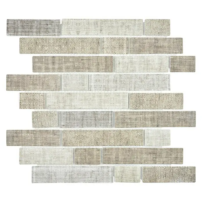 Mosaikfliese Brick Crystal Mix XCM BRV99 - 30 x 30 cm, Beige, Matt - Nahaufnahme von Leinwand-Mosaikfliesen in neutralen Farbtönen, die eine subtile Textur und ein modernes Erscheinungsbild bieten.