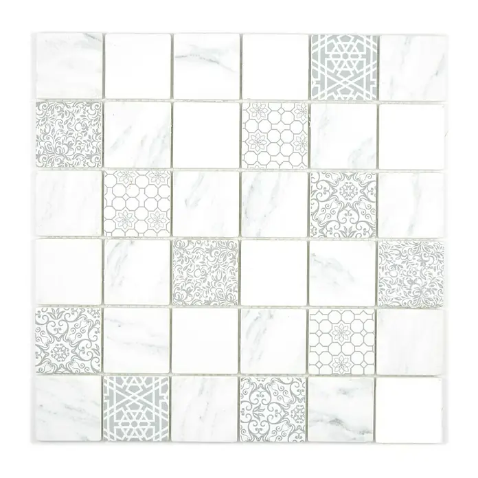 Mosaikfliese Quadrat Mix EMILY 61 - 30 x 30 cm, Weiß/Grau, Matt - Quadratische Marmor-Mosaikfliese mit dekorativen Mustern in Grau und Weiß. Perfekt für stilvolle Wand- und Bodenbeläge mit modernem Akzent.
