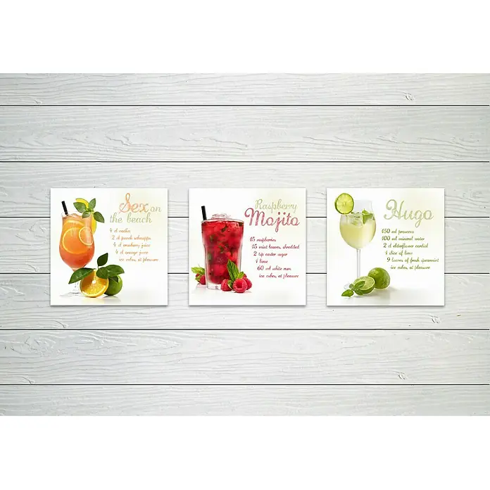 Glasbild - Raspberry Mojito, B x H: 20 x 20 cm - Drei Cocktail-Rezept-Poster mit Rezepten für Sex on the Beach, Himbeer-Mojito und Hugo, die eine erfrischende Inspiration für Barkeeper bieten.