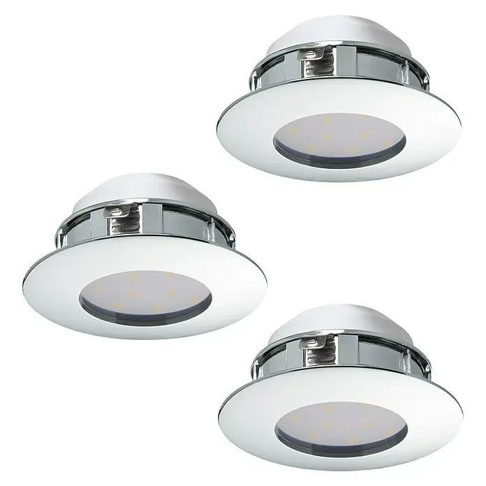 Eglo LED-Einbauleuchten-Set rund Pineda - 18 W, Ø x H: 78 x 35 mm, Chrom, Warmweiß - Drei moderne LED-Einbauleuchten mit Chromrand und weißem Gehäuse auf schwarzem Hintergrund.