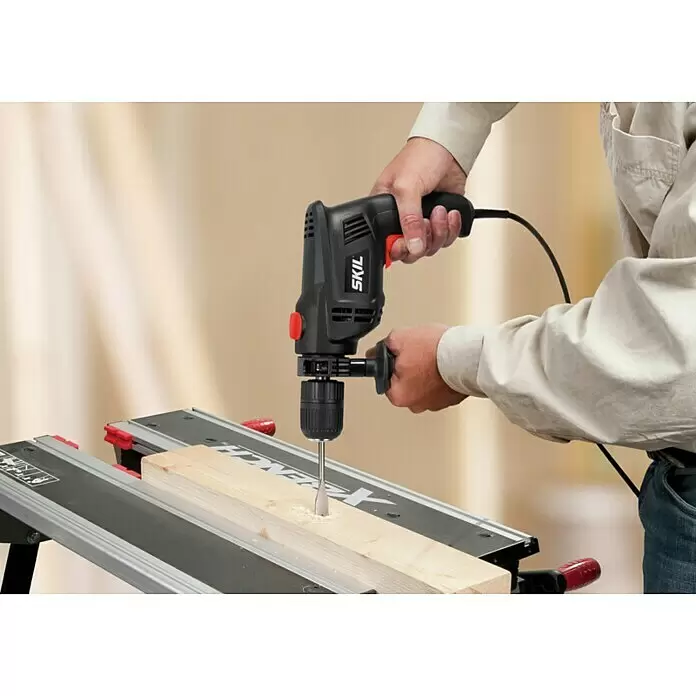 Skil Schlagbohrmaschine 1020 AA - 550 W, Schnellspannbohrfutter - Anwendungsbeispiel
