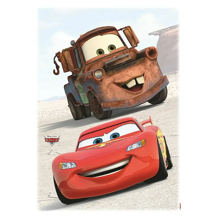 Komar Disney Edition 4 Dekosticker Cars Friends - 2 -tlg., Bunt - Nahaufnahme eines Produkts mit Lightning McQueen und Hook aus dem Film "Cars", die beide mit einem breiten Lächeln gezeigt werden.