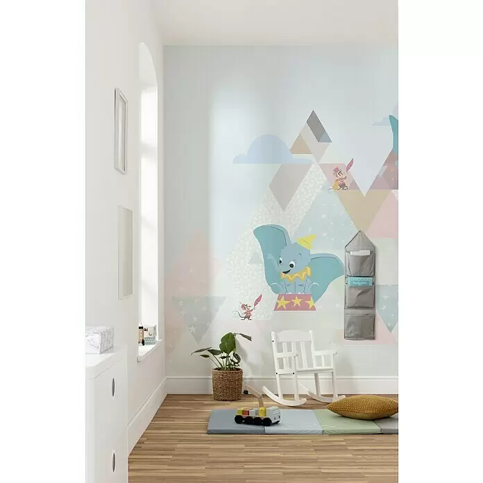 Komar Disney Edition 4 Fototapete Dumbo Flying Elephant - 6 -tlg., B x H: 300 x 280 cm, Vlies - Stimmungsaufnahme