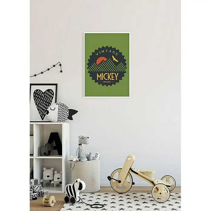 Komar Disney Edition 4 Poster Mickey Mouse Vintage - Disney, B x H: 40 x 50 cm - Stilvolles Kinderzimmer mit Vintage Mickey Mouse Poster in einem weißen Rahmen. Ein dekoratives Highlight für jedes Kinderzimmer.