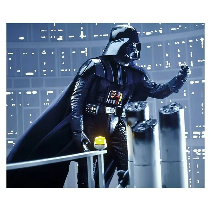 Komar Star Wars Fototapete Join the Dark Side - 6 -tlg., B x H: 300 x 250 cm, Vlies - Darth Vader steht neben Rohren, wobei ein gelbes Licht seinen dunklen Anzug und Helm betont. Eine Szene mit Science-Fiction-Elementen.