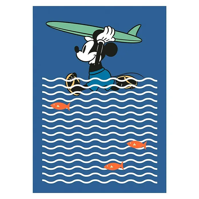 Komar Disney Edition 4 Fototapete Mickey Gone Surfin´ - 4 -tlg., B x H: 200 x 280 cm, Vlies - Illustration von Mickey Mouse mit Surfbrett im Wasser. Das Bild zeigt Mickey mit seinem Board inmitten stilisierter Wellen und Fische.